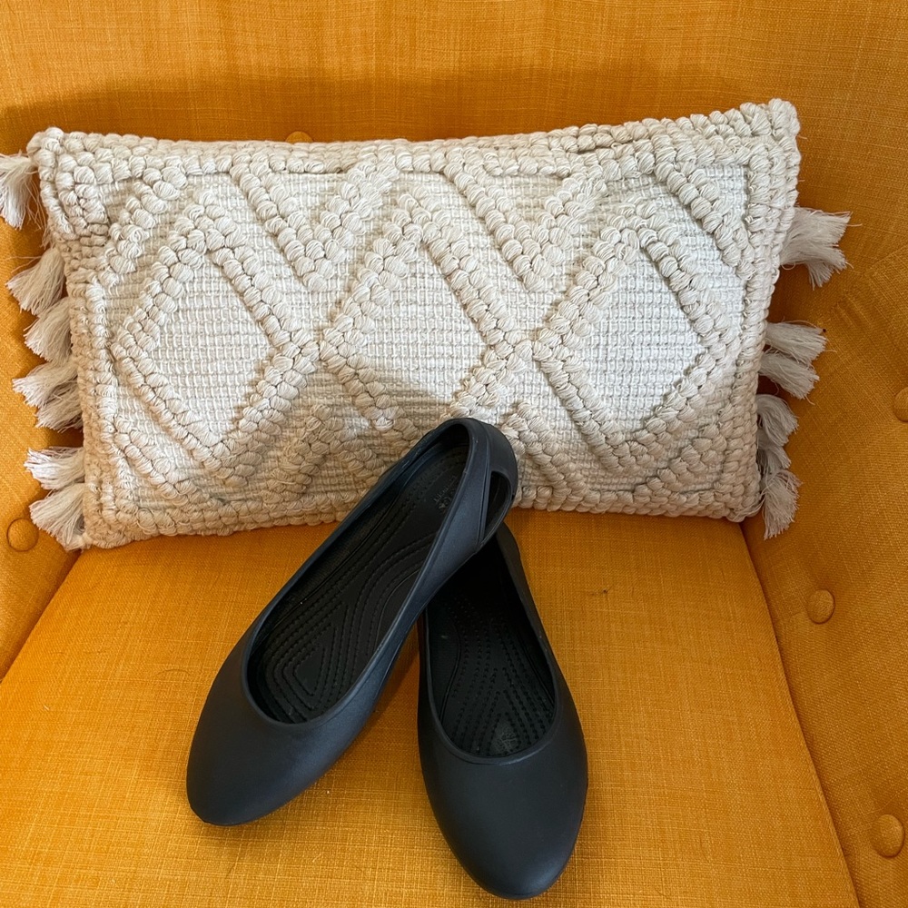 Crocs Laura Flat (Waterproof)